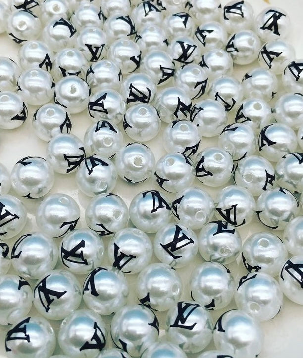 Letter beads